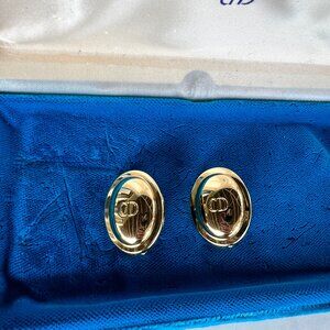 vintage 90s Christian Dior logo oval clip-on earrings, gold Dior Iconic gold ton